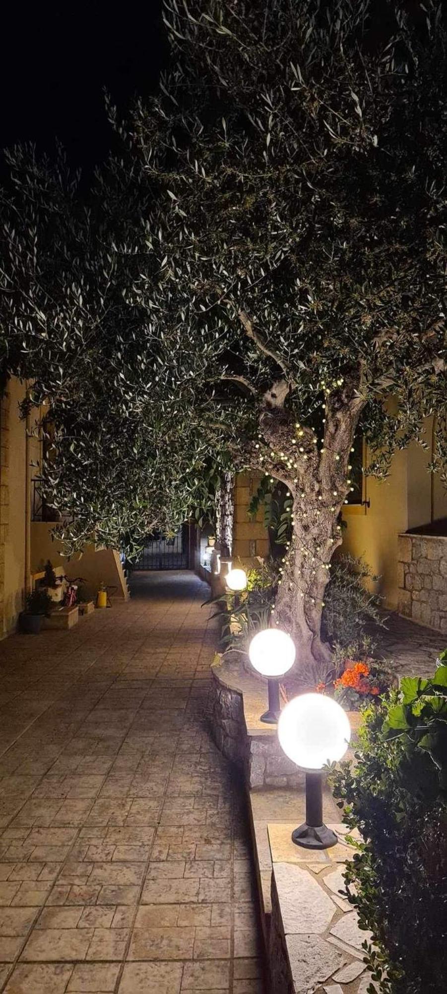Finikes Apartments Stoúpa Dış mekan fotoğraf